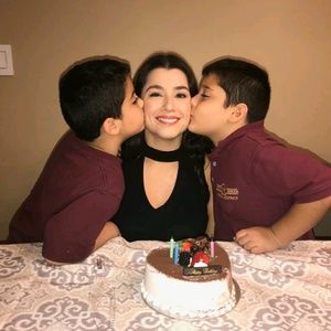 Meet your Posher, Sandrs